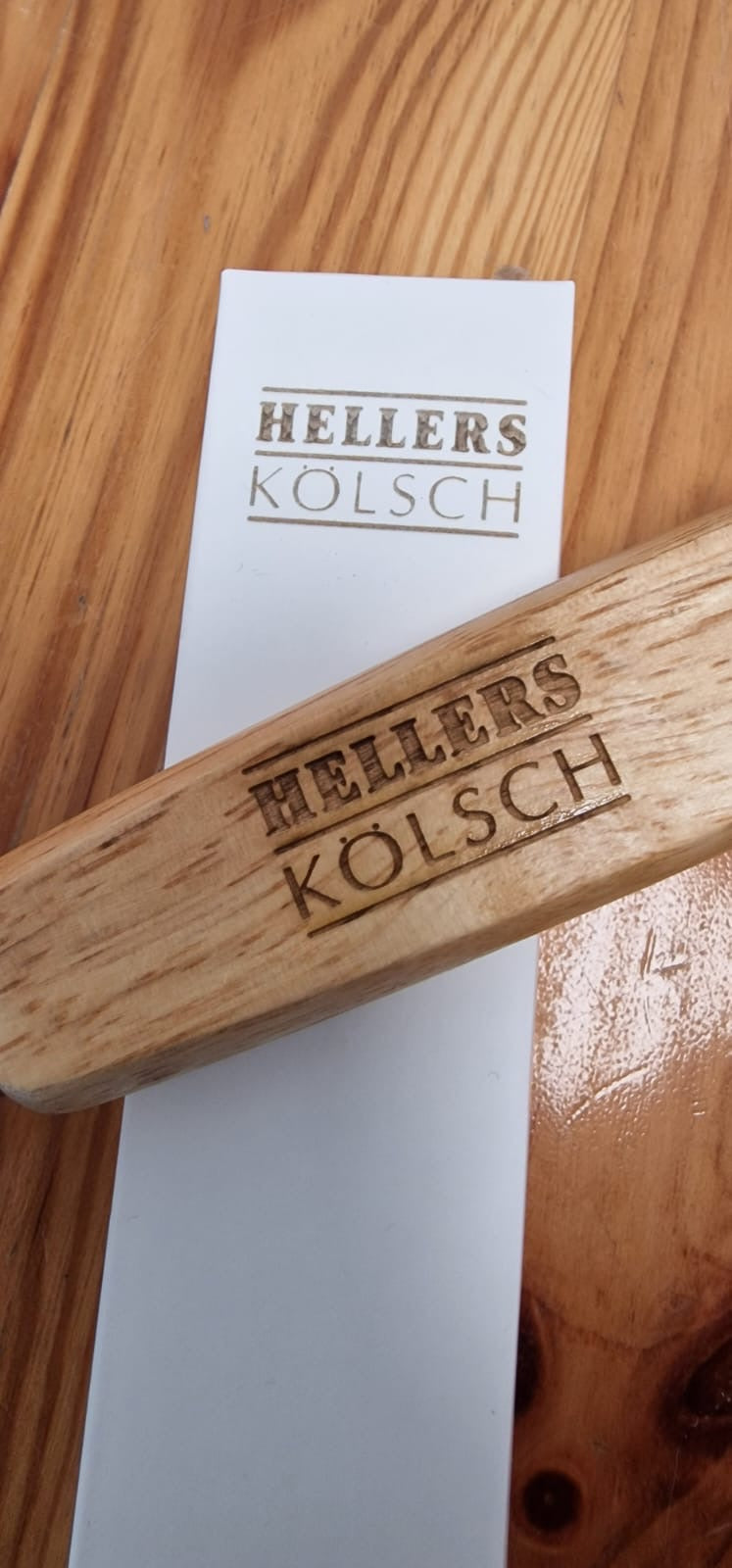 Hellers Holzflaschenöffner